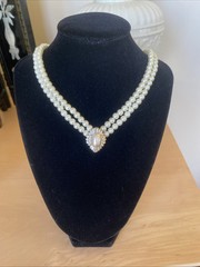 Vintage Pearl Necklace Crystal Halo Pendant Estate Jewelry Pre-Owned Glamourous