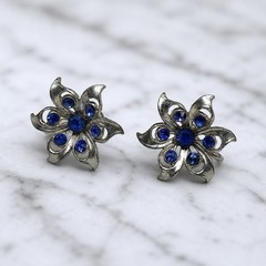 Blue Rhinestone Flower Floral Silver Tone Screw Back Earrings • Vintage Jewelry