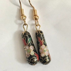 Vintage Pink Red Flower Cloisonne Earrings Black Enamel Gold Tone Taiwan Asian