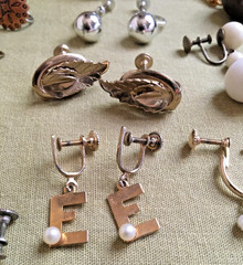 SCREWBACK EARRINGS – LARGE LOT – Vintage – Varied Styles – All Nice – Lot #5