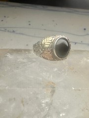 Black Hills Gold ring onyx leaves band size 11 sterling silver women men