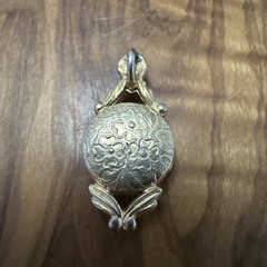 Antique Gold Tone Floral Engraved Round Locket Pendant Art Nouveau Pre‑1920
