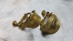 Vintage NAPIER gold Toned Earrings