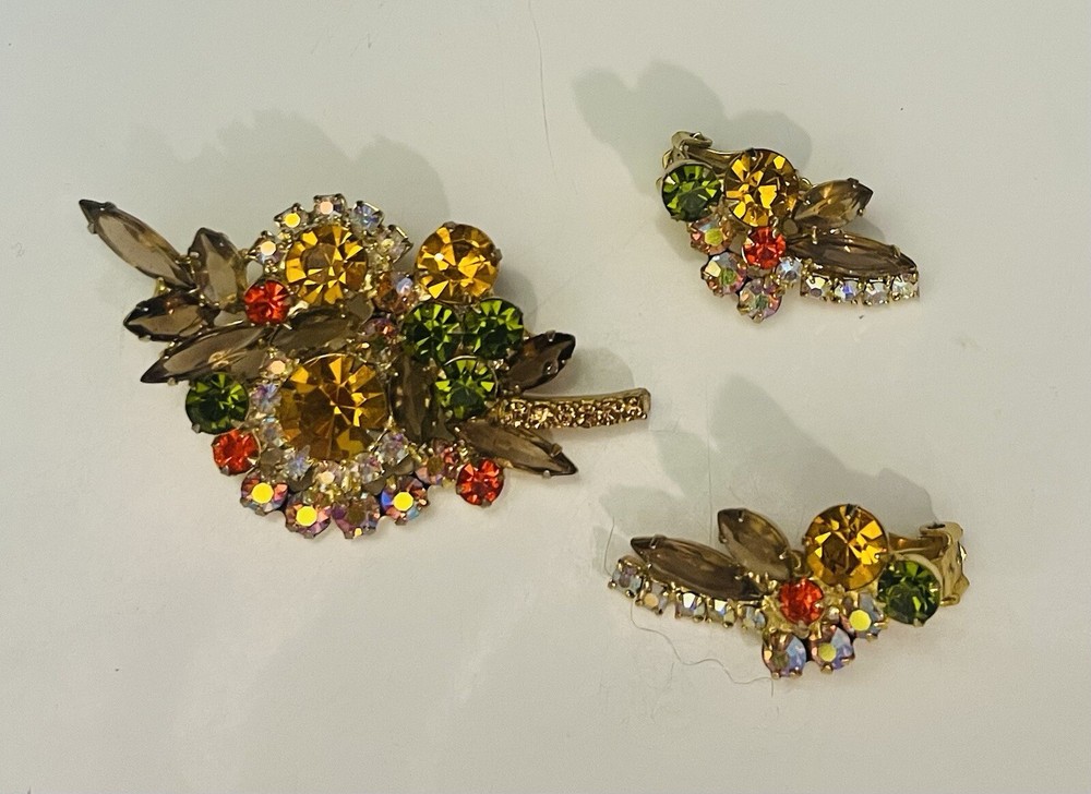 Juliana Pink Rhinestone Brooch Earring Set
