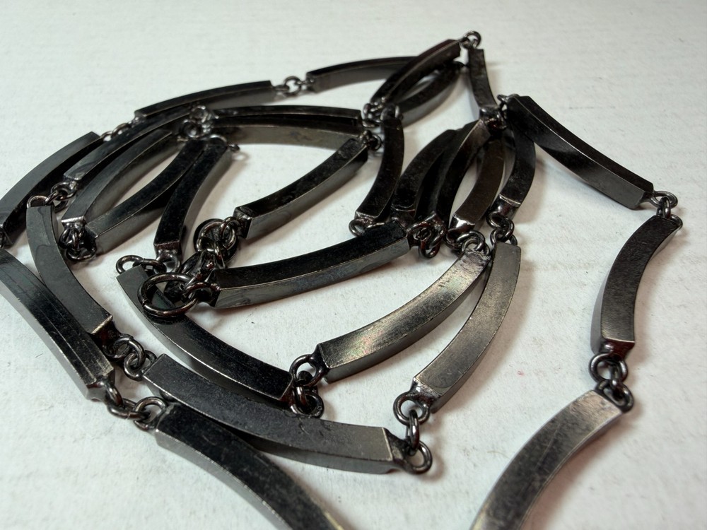 Vintage Necklace Les Bernard Bar Link Black Gray Metal Signed 36 in H1