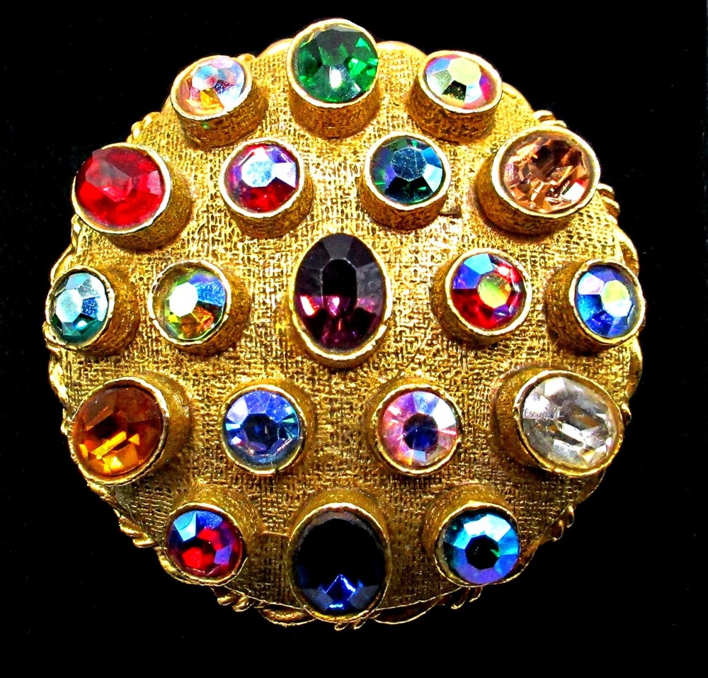 Vintage Signed ART Mult-Faceted Aurora Borealis Rhinestone Dome Brooch Pin
