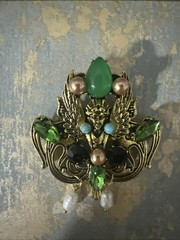 Vintage Fashion Brooch Baroque Pearl Pins Suit Coat Badges Jewelry Accessories