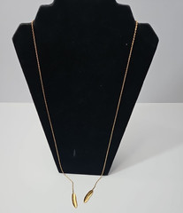VINTAGE 1970-80’S 30″ CHAIN W/GOLD TONE FEATHERS LARIAT NECKLACE!