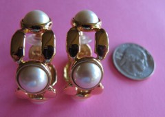 Monet Earrings~REDUCED BIG HOOPS~Gold Tone~FX Pearl~Vintage~PIERCED~FREE H
