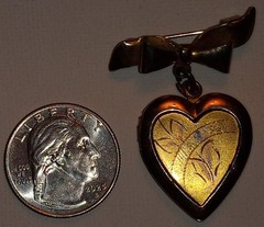 Antique Edwardian Sweetheart C-Clasp Bow Locket & Heart Necklace Lot – As-Is