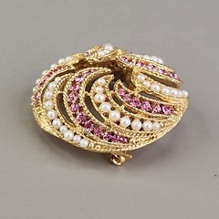 Vintage Rhinestone Brooch BSK Pink Faux Pearls Domed Round Gold Tone 1 5/8″