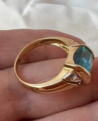 VINTAGE 14K YELLOW GOLD CHECKERBOARD PRISM CUT BLUE TOPAZ DIAMONDS RING DESIGNER