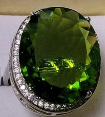 Lab Created Oval Peridot Colour Sterling Silver Cubic Zirconia Halo Ring Sz 8