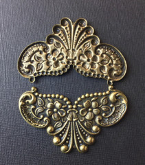 12843 Brass Oxidized Victorian Ornament Jewelry Finding