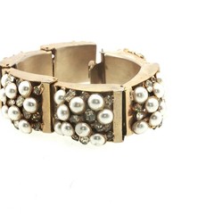Vintage Gold‑Tone Pearl & Rhinestone Bracelet – Hinged Link Design, Cluster Pear