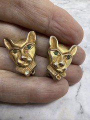 VTG Jackie Collins Panther Earrings Green Eyes Gold Tone Clip Designs Signed