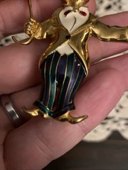 Vintage Green Blue Red White Enamel Gold Tone CLOWN With UMBRELLA Brooch Pin