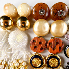Vintage Clip On Earrings Jewelry Lot 26 Pairs Some Signed Napier Coro Carolee