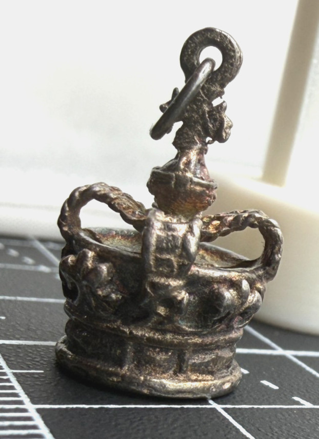 Vintage Sterling Silver Coronation Kings Crown Bracelet Charm / Pendant