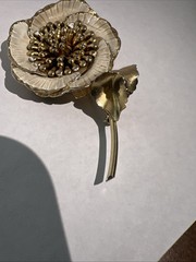 Vintage Gold Tone And White Enamel Flower Brooch
