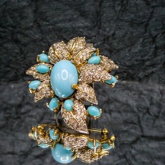Jomaz Mazer Blue & White Rhinestone Gold Flower 2″ Brooch Pin Signed HTF