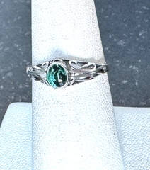 Vintage Sterling Silver 925 Green Enamel Ring Filigree Design Size 7