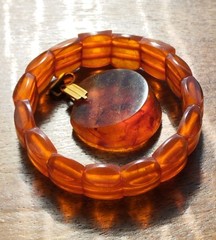 NATURAL OLD pressed ANTIQUE BALTIC AMBER BRACELET. Pendant