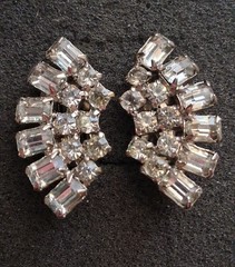 Baguette & round rhinestone glamorous climber clip on earrings, vintage…