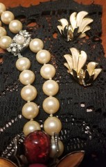 Vintage Jewelry Lot, Pearl Necklaces, Brooches, Slides, Ring, Earrings, 20 Items