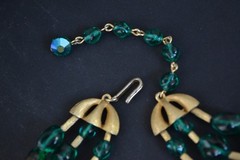 Trifari multi strand art glass irridescent aurora borealis necklace three 17″