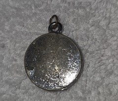Vtg Sun Mountain Turquoise & Red Stone Inlay Round Pendant Silver