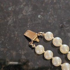 Ciner Faux Pearl Double Strand Beaded Bracelet Vintage Fancy Box Clasp 8.5 In