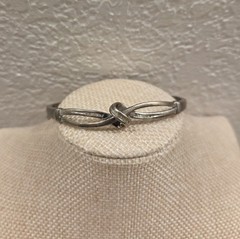 Unique Vintage Sterling Silver Moissanite Oval Safty Clamp Hinge Bangle Bracelet