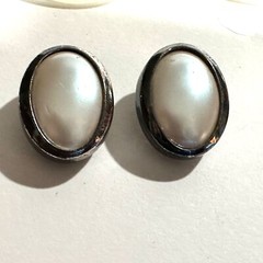 Vintage Clip On Earrings Variety 8 Pr Marvella Liz Claiborne Green White Silver