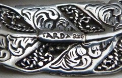 SARDA STERLING SILVER GRANULATED FEATHER SPRING HINGE DELICATE BANGLE BRACELET