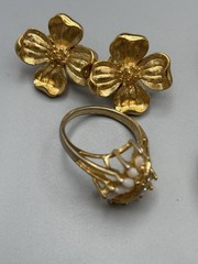 Mixed Lot Of Vintage Fashion Jewelry Estate Sale