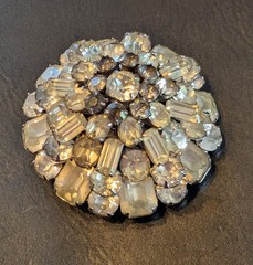 Vintage Large Eisenberg 7 tier Crystal / Glass Brooch