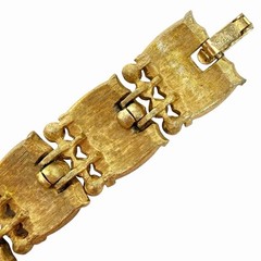 Vtg Trifari Brushed Gold Tone Panel Bracelet Faux Garnet Color Stones 1955–1969