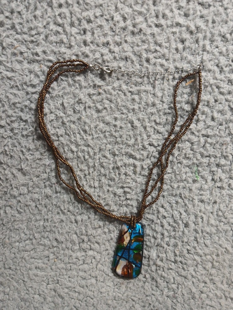 Vintage necklace precious metal foil art glass pendant 20 Inches Around