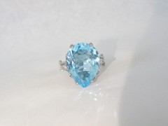 Vintage Sterling Silver 925 Large 13CT Natural Heated Blue Topaz Ring Size 7