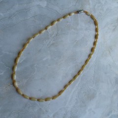 Vintage Moonglow Moonstone Tan & Ivory Delicate Oval Bead Collar Necklace