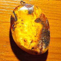 NATURAL OLD ANTIQUE BALTIC AMBER PENDANT 8.4 gr