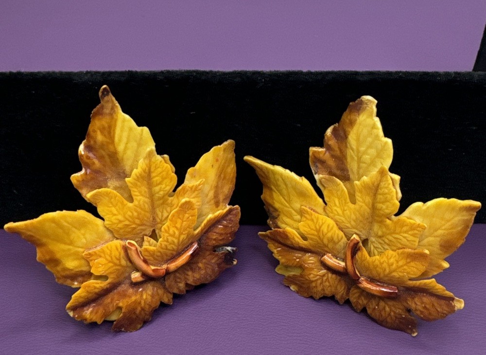 Vintage Maple Leaf Earrings Light Weight Earthy shade Realistic Leaves Celluloid