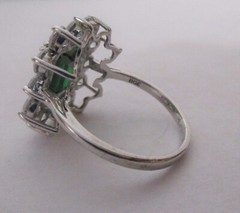 Bradford Exchange Royal Cambridge Diamonesk Simulated Emerald 925 Ring Size 8.25