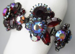 DELIZZA & ELSTER JULIANA RUBY RED RHINESTONE BRACELET & EARRINGS SET