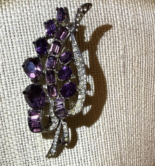 Vintage Joseph Wiesner NY amethyst & rhinestone brooch 2.75 Glamour Party Pin