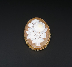 Vintage 14k Cameo Pendant Brooch Rose Floral Yellow Gold 1.7″ Carved Shell OG595