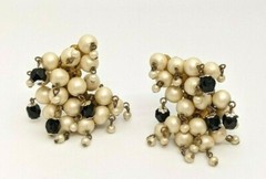 Vintage Earrings FABULOUS Metal Faux Pearl Glass Beads Trembler Japan b27-5