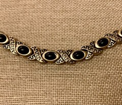Vintage Gold Tone Acrylic Faux Onyx Bracelet 7.25″ Length Retro