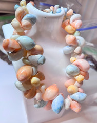 Vtg 80s Chunky Sea Shell Necklace Pastel Blue Peach Coastal Grandma Miami Vice